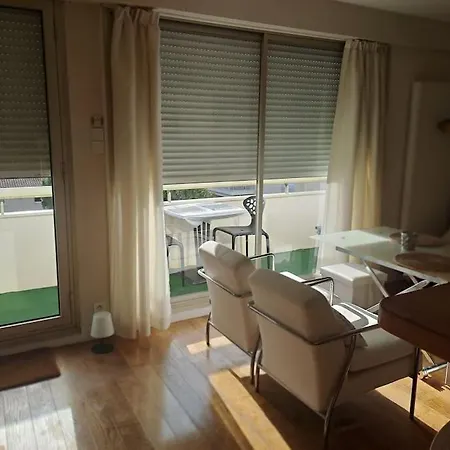 T2 Centre, A 2 Minutes Apartmán